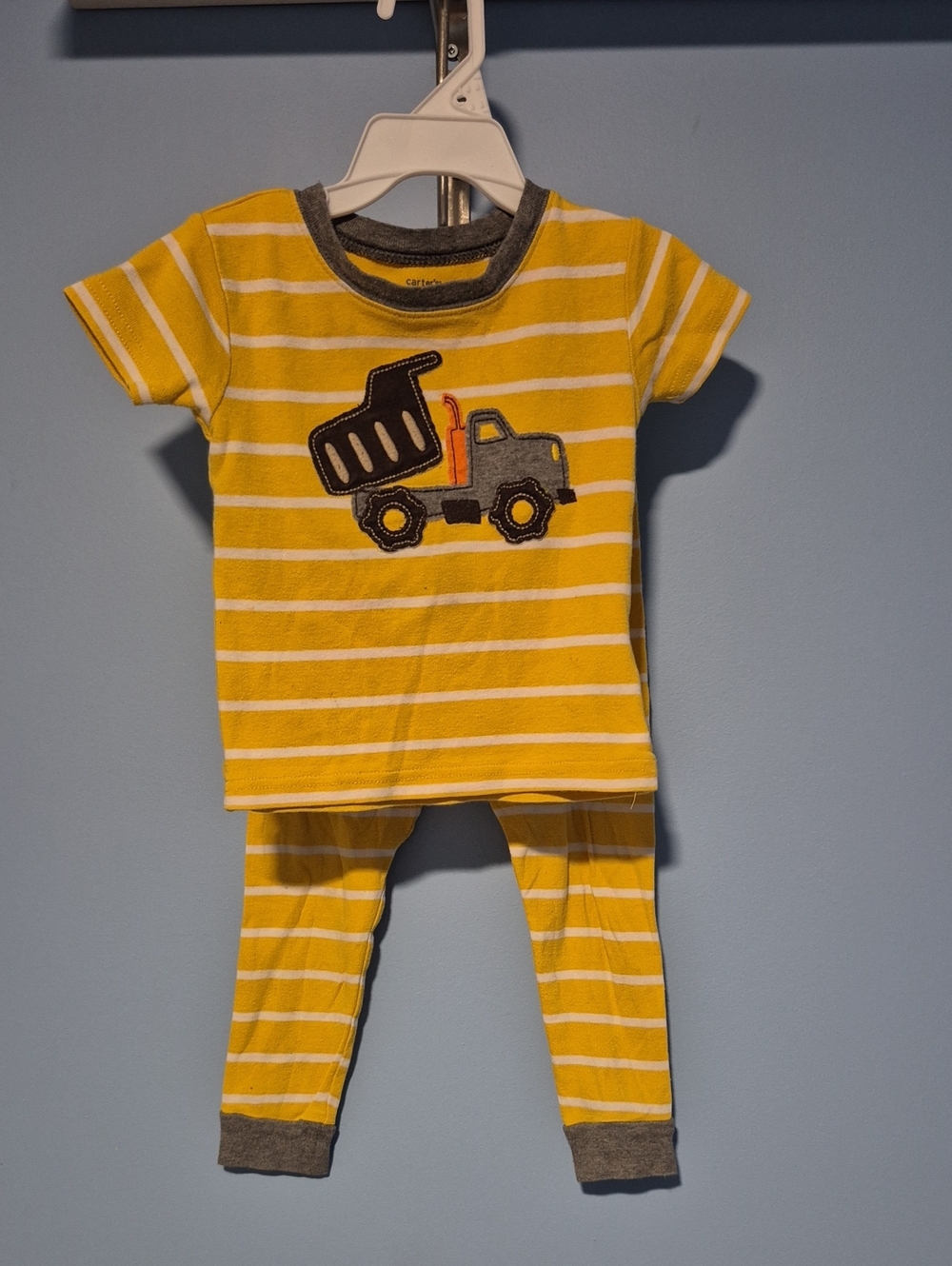 💛 mix-match 10/$20💛 Kids Yellow Striped Pajama Set with Truck Design